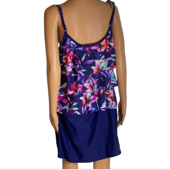 Maxine 2 piece swimsuit - Picture 2 of 5